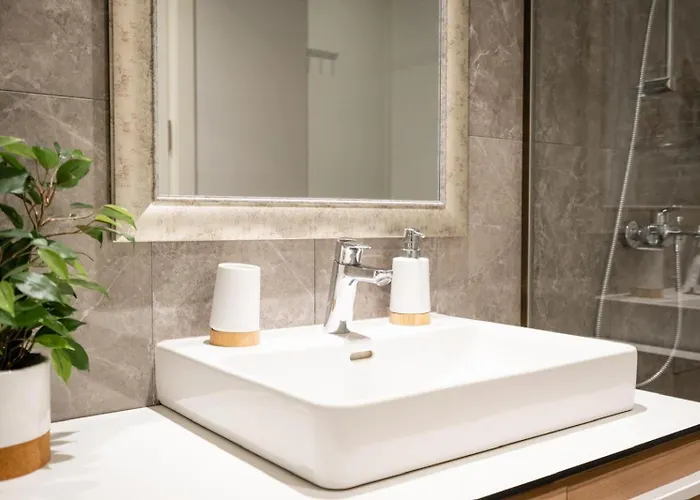 Bw Dona Appartement *